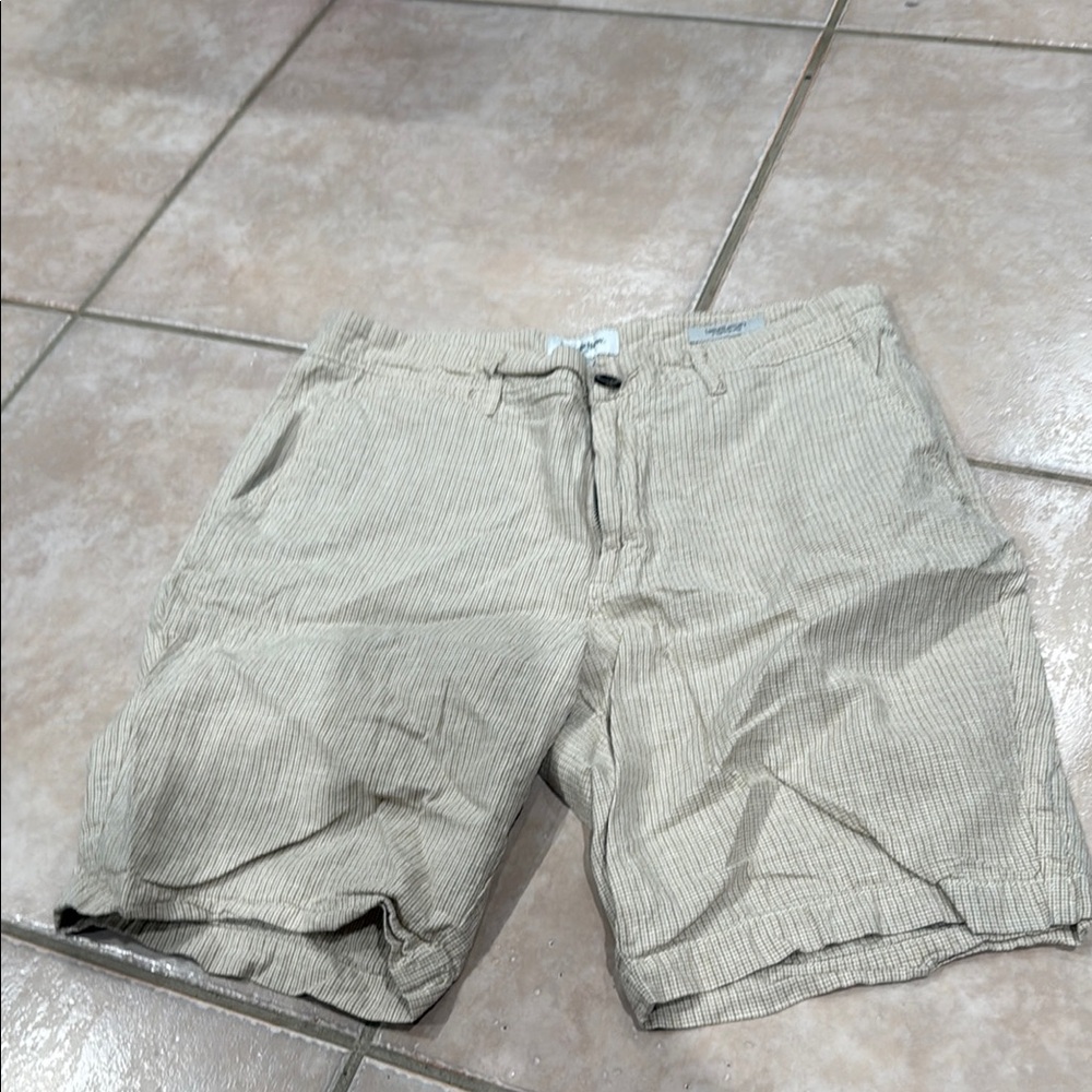 $ Goodfellow & Co Tan Striped Men Shorts size 32